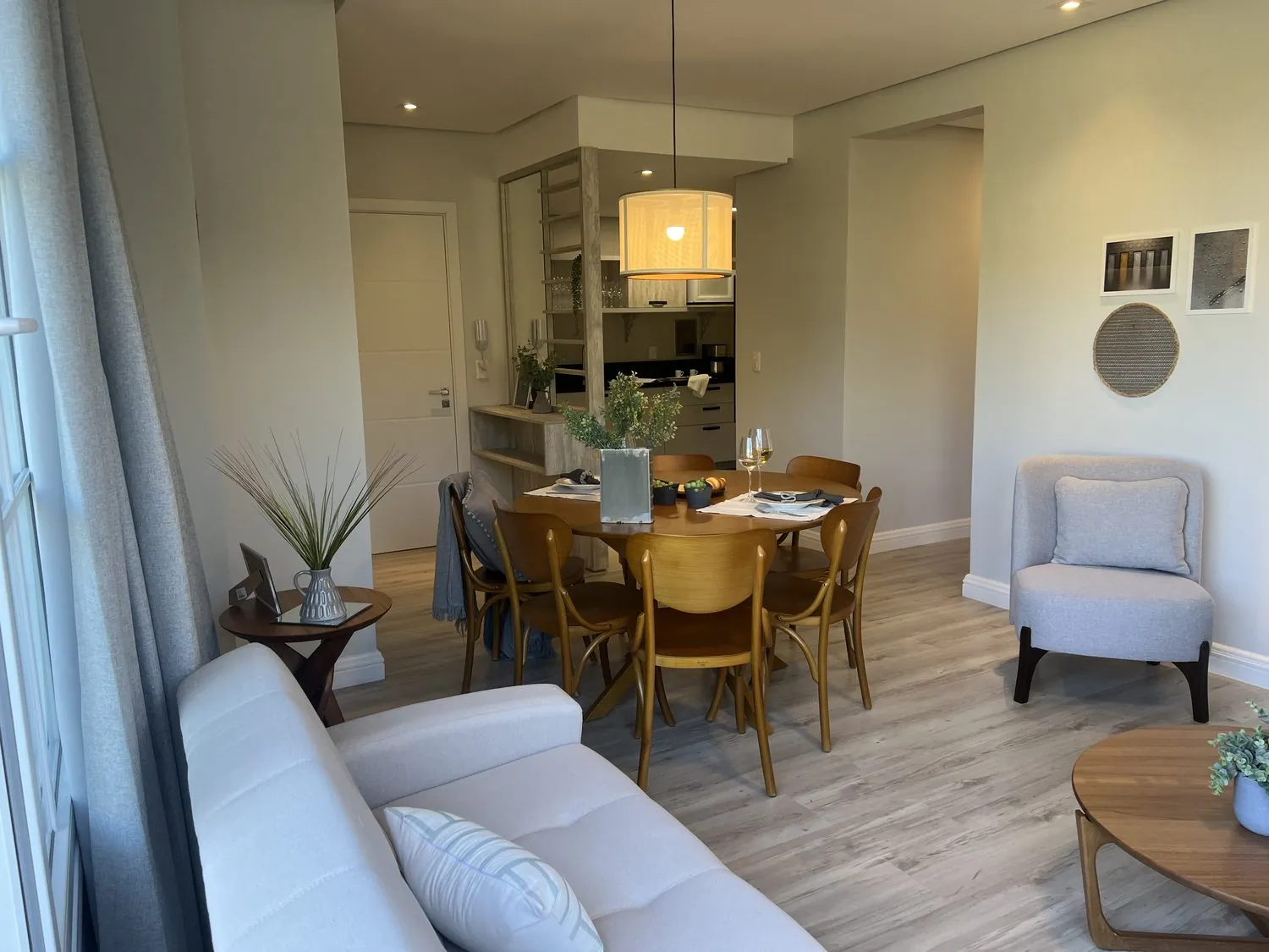 Sala — Apartamento 202